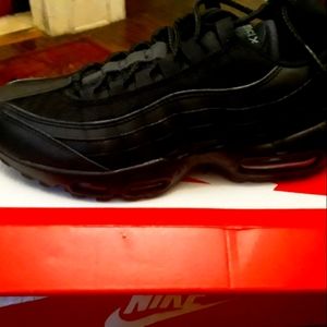 95 nike Airmax size 7 in men